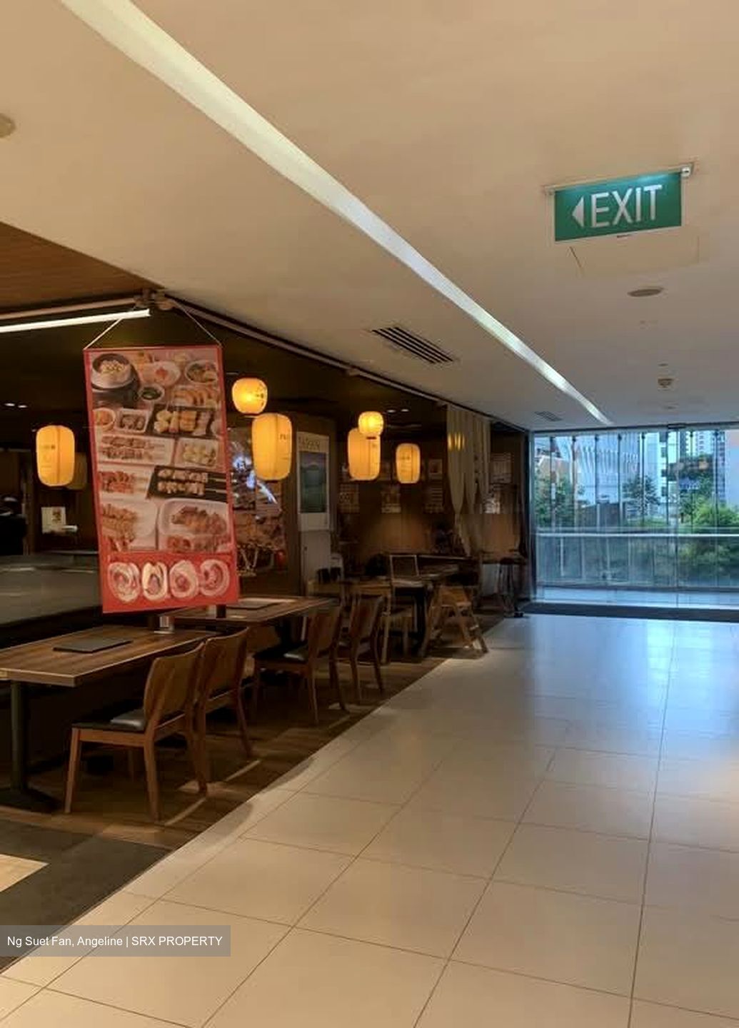 100 Am (D2), Retail #592833901